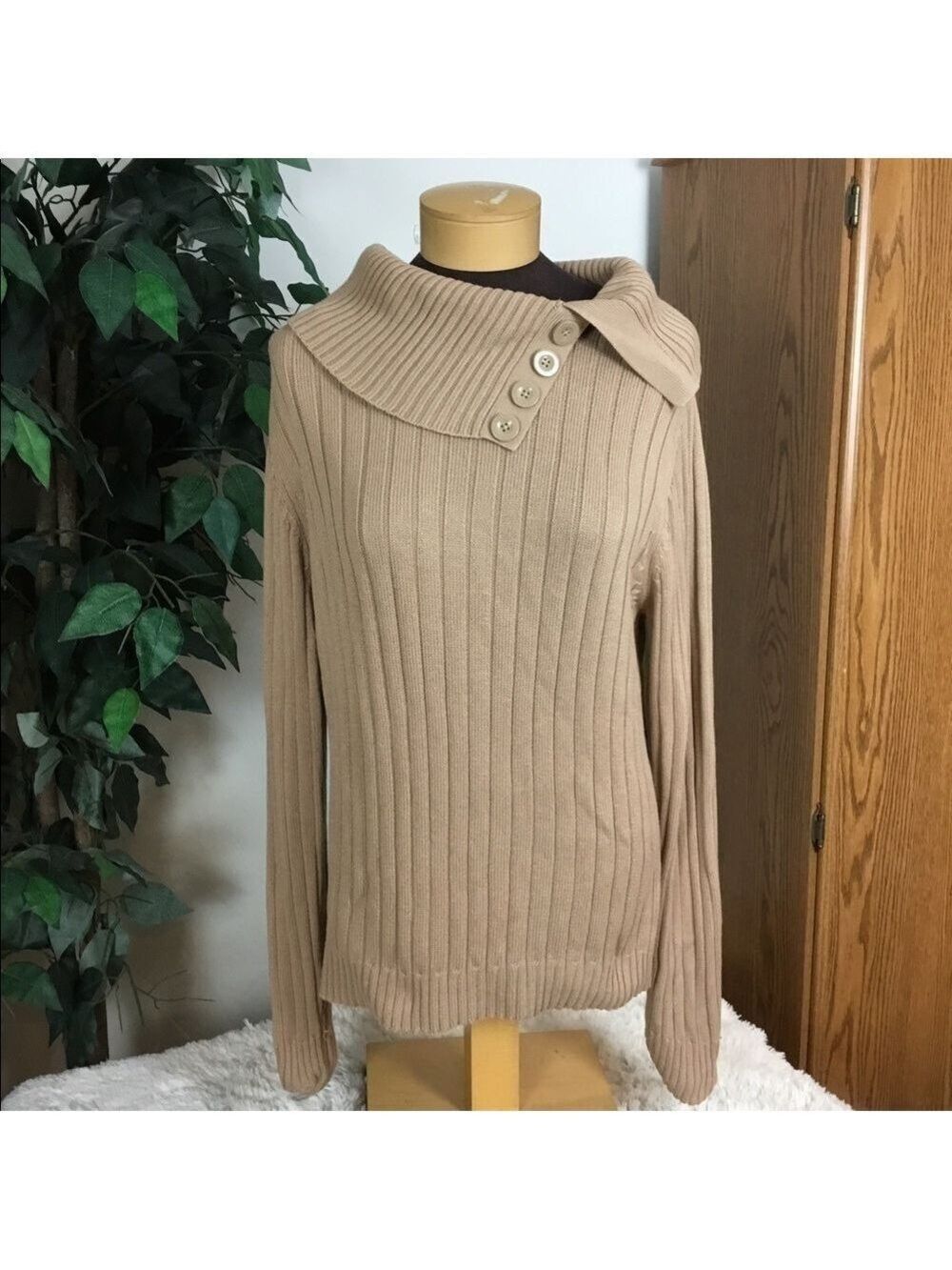 Studio Works Large split neck tan heavier weight sweater